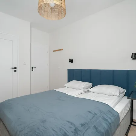 Cosy In By Renters Apartment