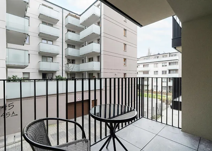 Apartment Cosy In By Renters